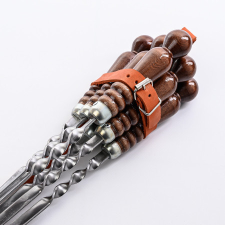A set of skewers 670*12*3 mm in a leather quiver в Перми